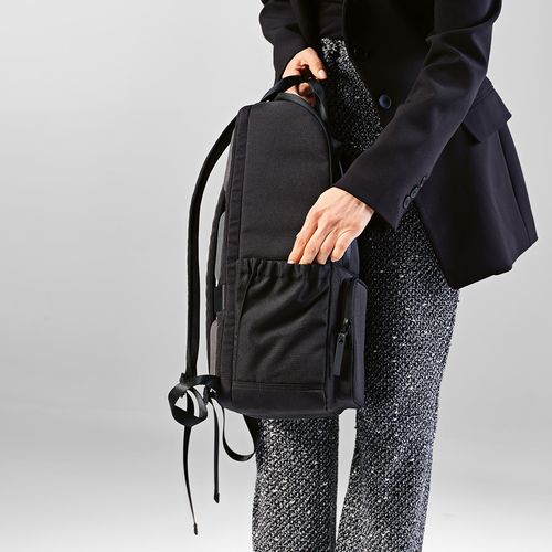 Sac à dos Bucharest 18L rPET. Poche avant Poche ordinateur 15,6"