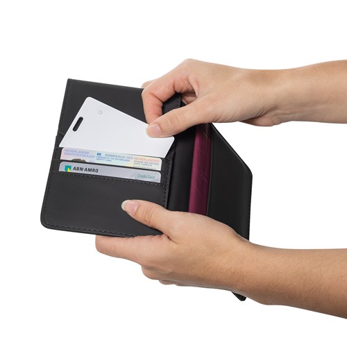 Carte de géolocalisation rechargeable en ABS RCS Findit