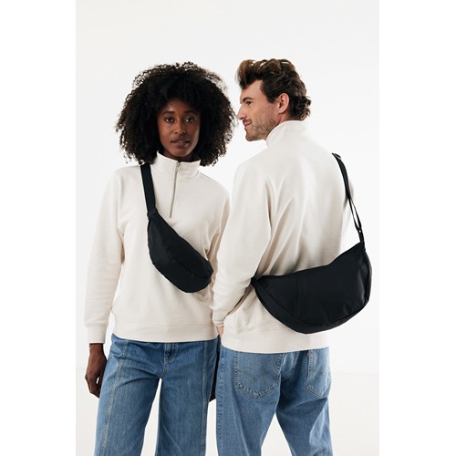 Sac bandoulière XL en rPET AWARE™ Crescent