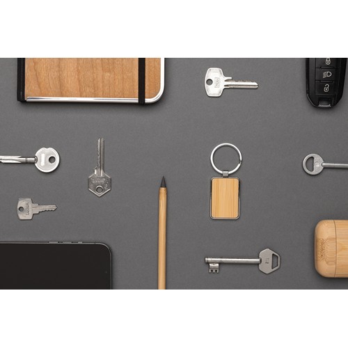 Porte-clés rectangle en alliage de zinc RCS et bambou