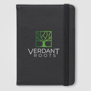 Porte-passeport Malmö en matériaux recyclés avec compartiments de voyage – 11 × 15 cm