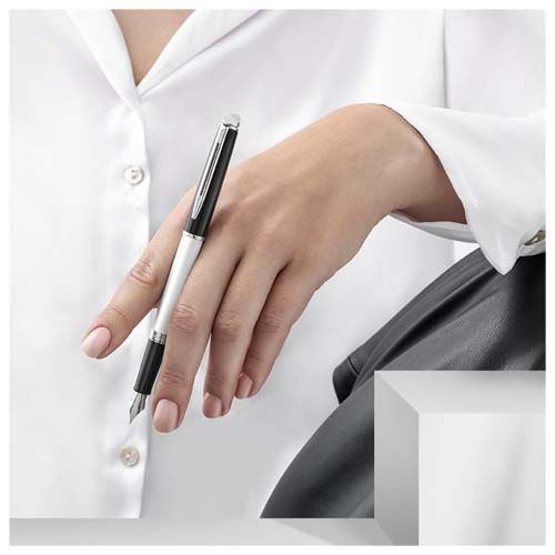 Stylo plume Waterman Hemisphere avec habillage palladium (encre bleue)