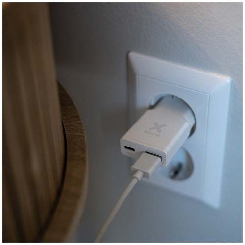 Chargeur de 33 W Xtorm XG2SL033 Go2 SlimLine