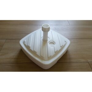 Base en plastique